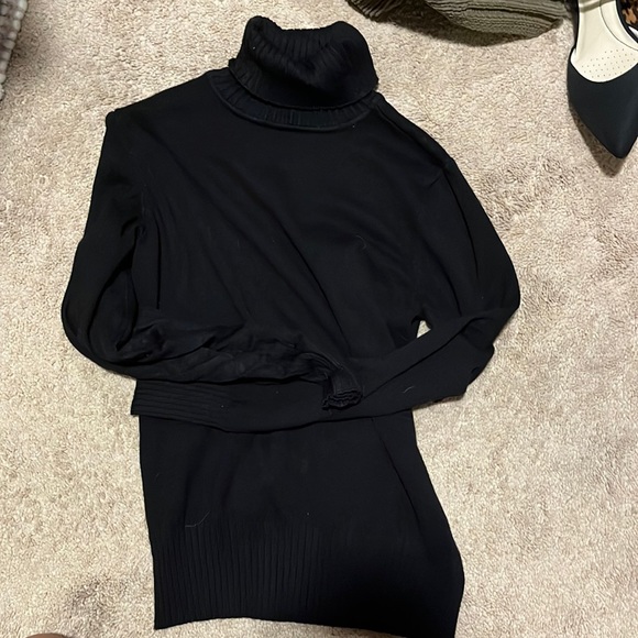 Soft black turtle neck - Picture 1 of 1